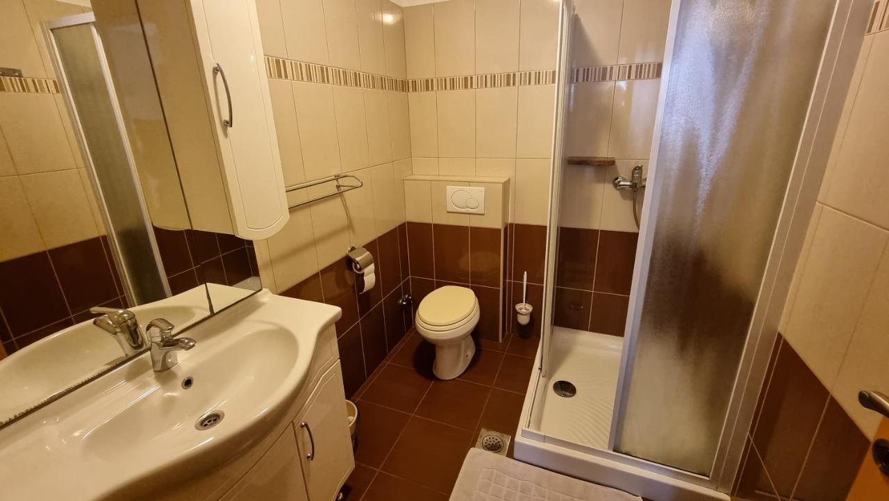 Apartmani Sidro Malinska Buitenkant foto